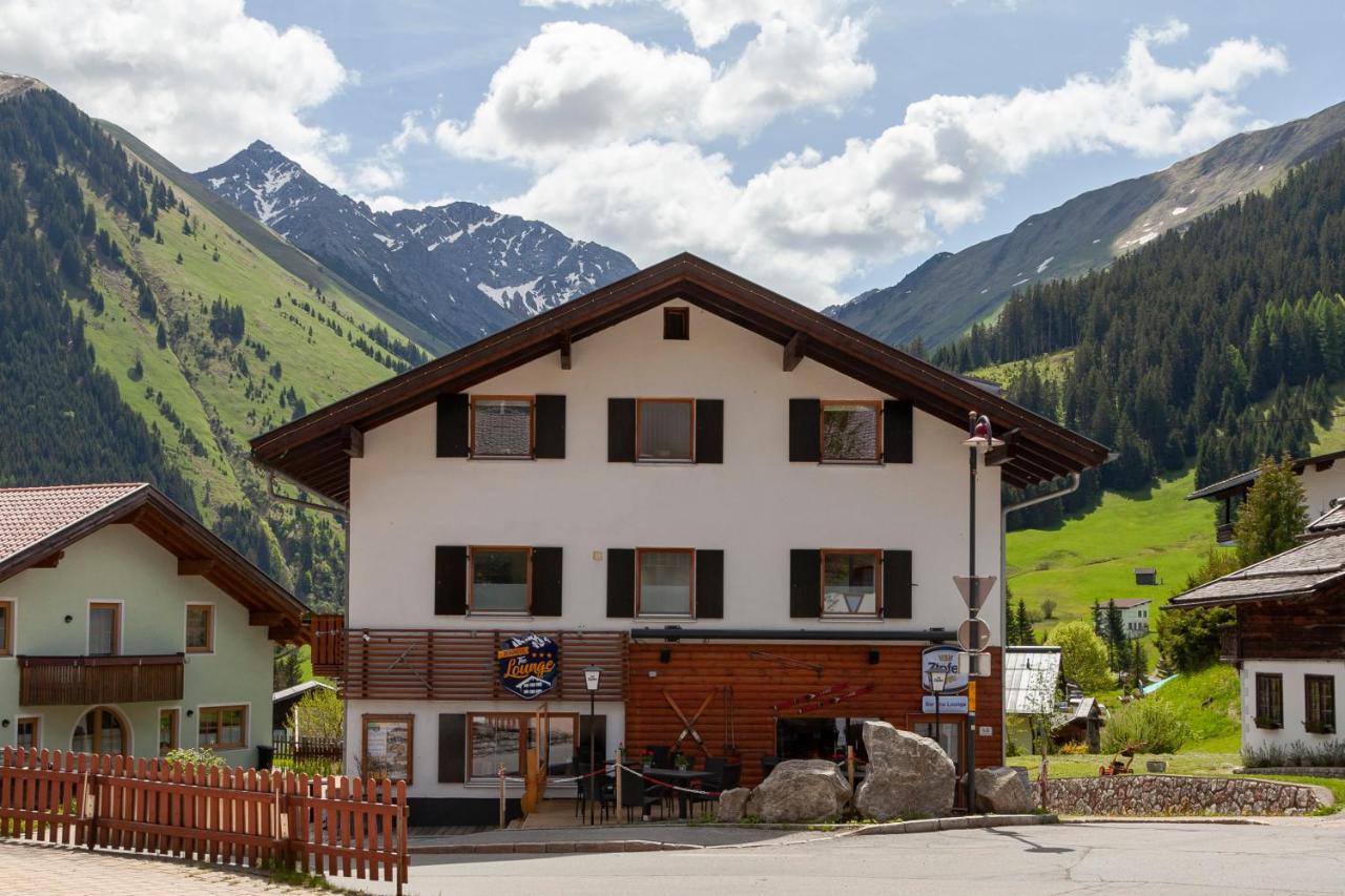 Berghotel Thelounge Berwang Exterior photo